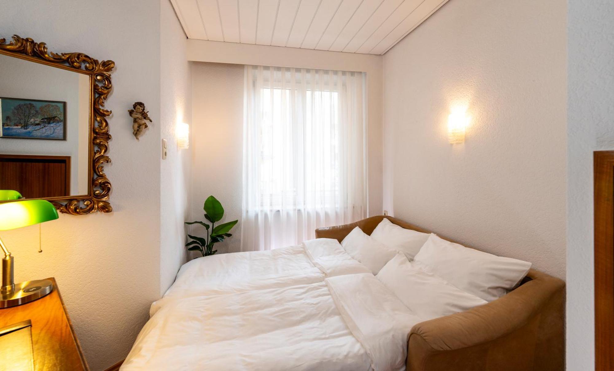 Neu - 4 Zimmer, 4 Betten, 5 Min Zum Hbf, Terrasse, 160Qm เอาก์สเบิร์ก ภายนอก รูปภาพ